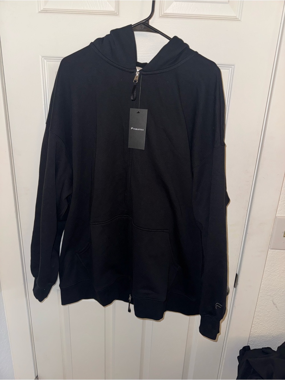 Fabletics women Black Full-Zip Hooded Sweater